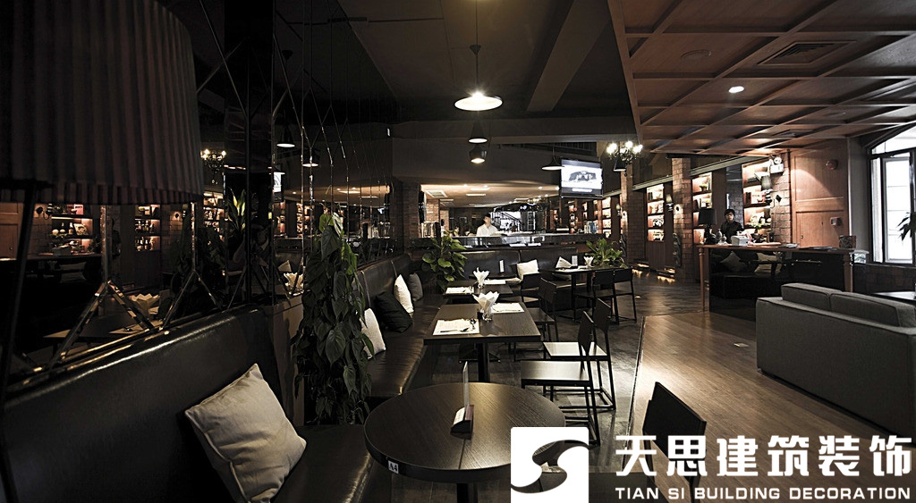 <a href=http://m.lxj10.cn/anli/ target=_blank class=infotextkey>合肥工裝</a>公司