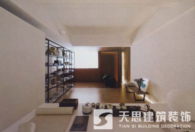 <a href=http://m.lxj10.cn/ target=_blank class=infotextkey>合肥辦公室裝修</a>側面書架